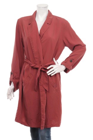 Шлифер H&M DIVIDED