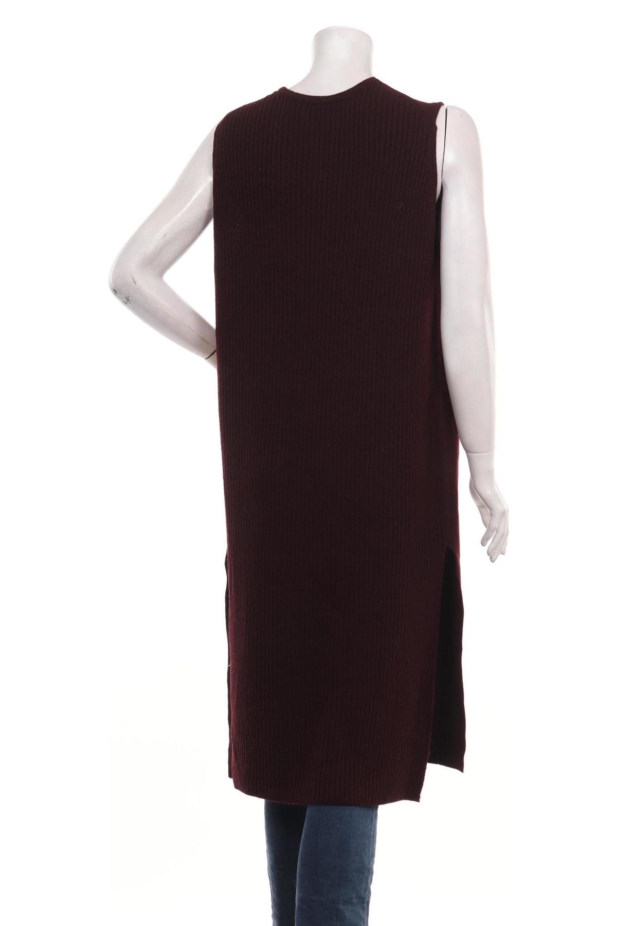 Плетен елек HALLHUBER2