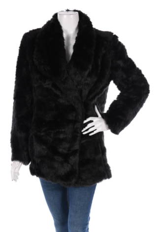 Палто с косъм Charlotte Russe - Mania Палто с косъм Charlotte Russe