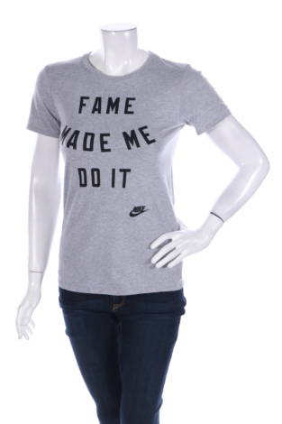 Спортна тениска Nike - Mania Спортна тениска Nike