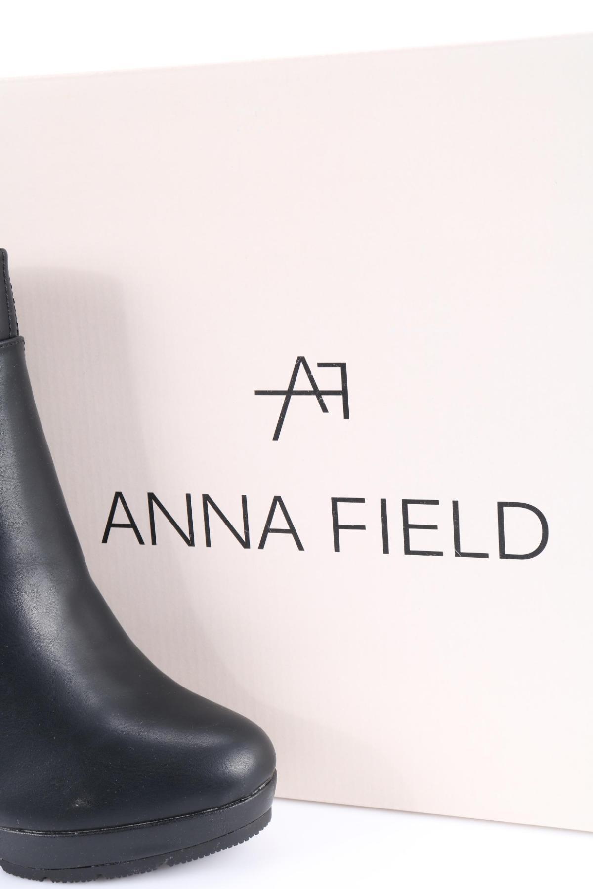 Боти ANNA FIELD4