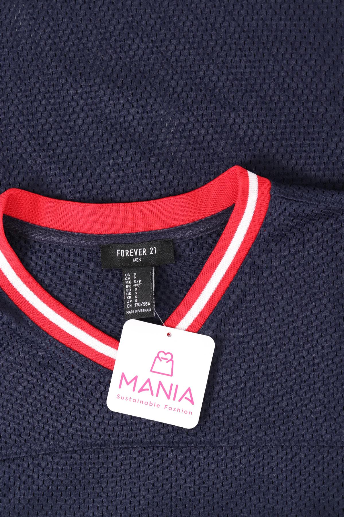 Спортна тениска FOREVER 213