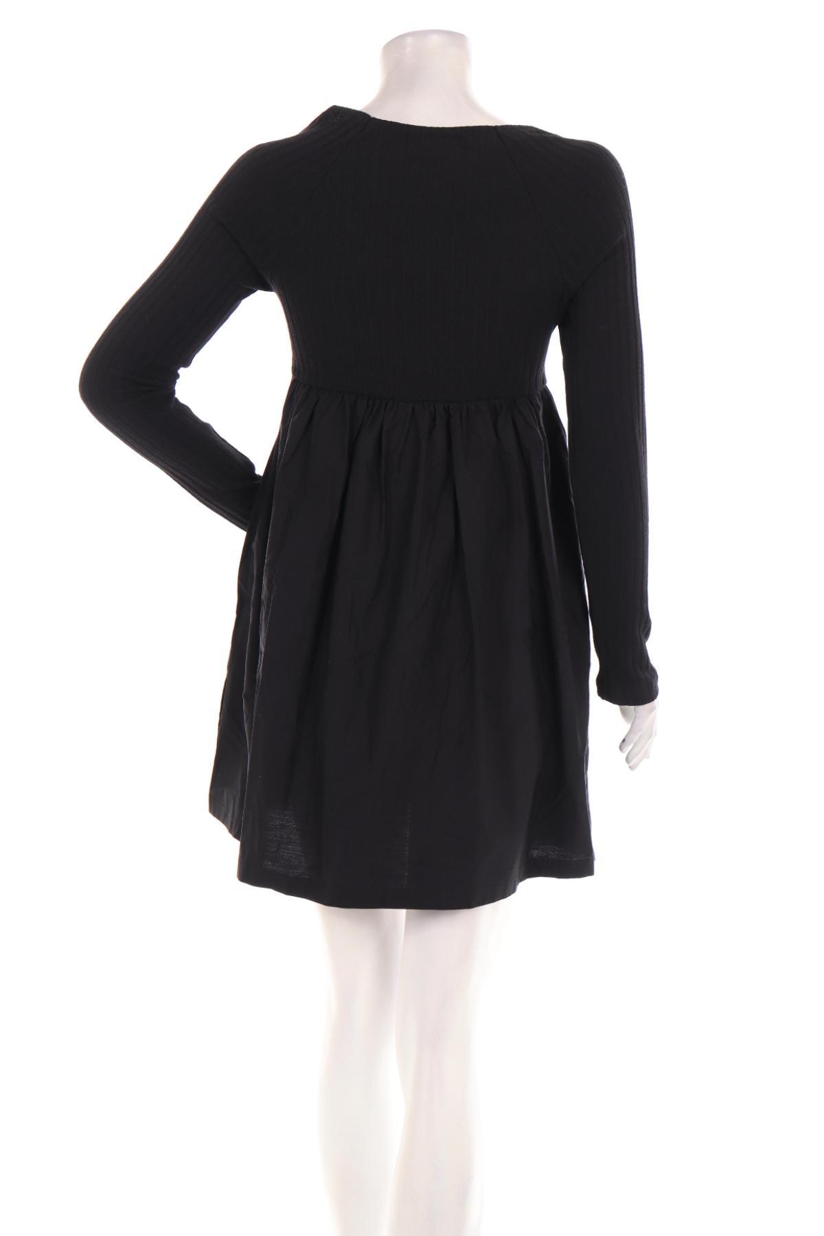 Ежедневна рокля RESERVED2