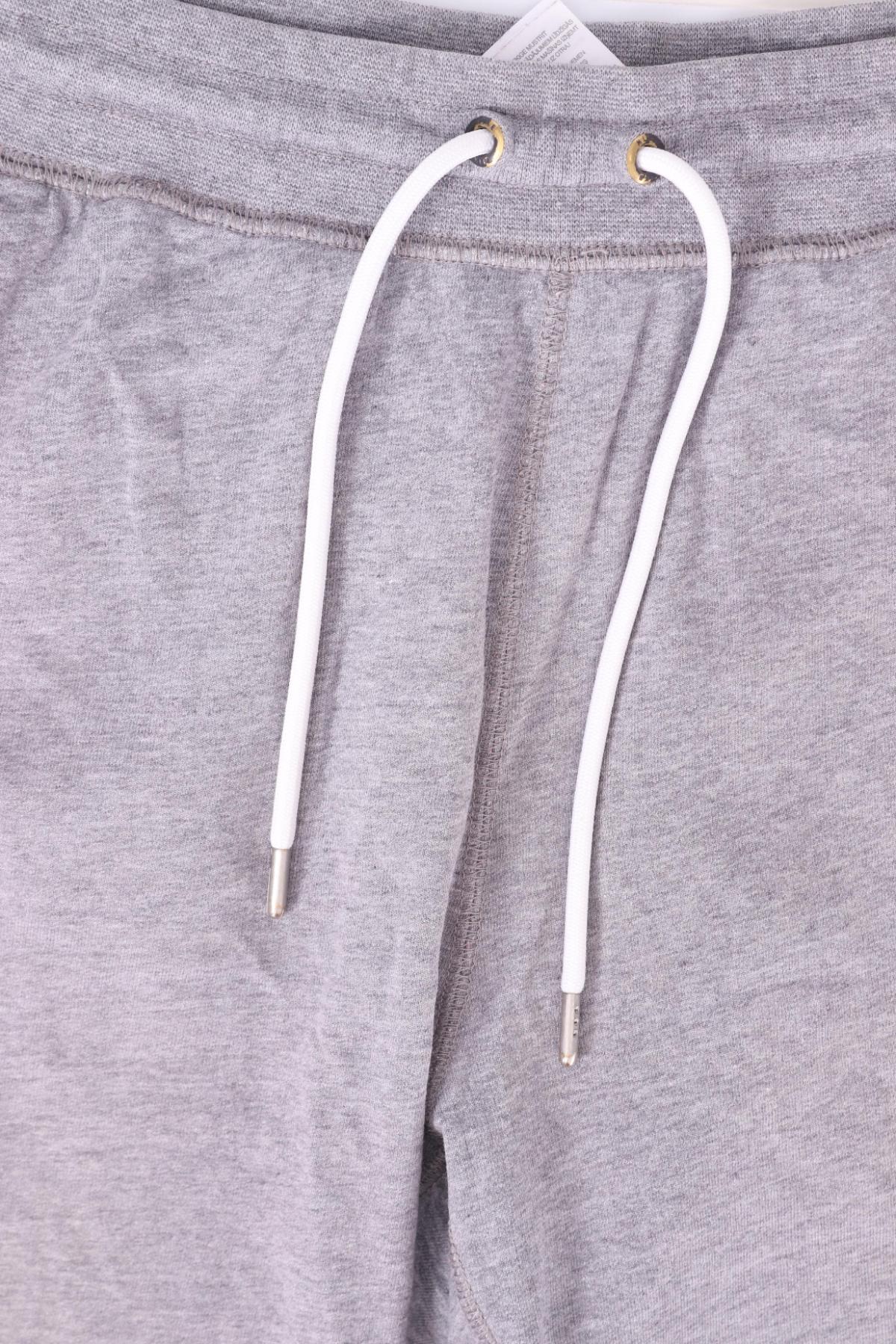 Спортни къси панталони NIKE4