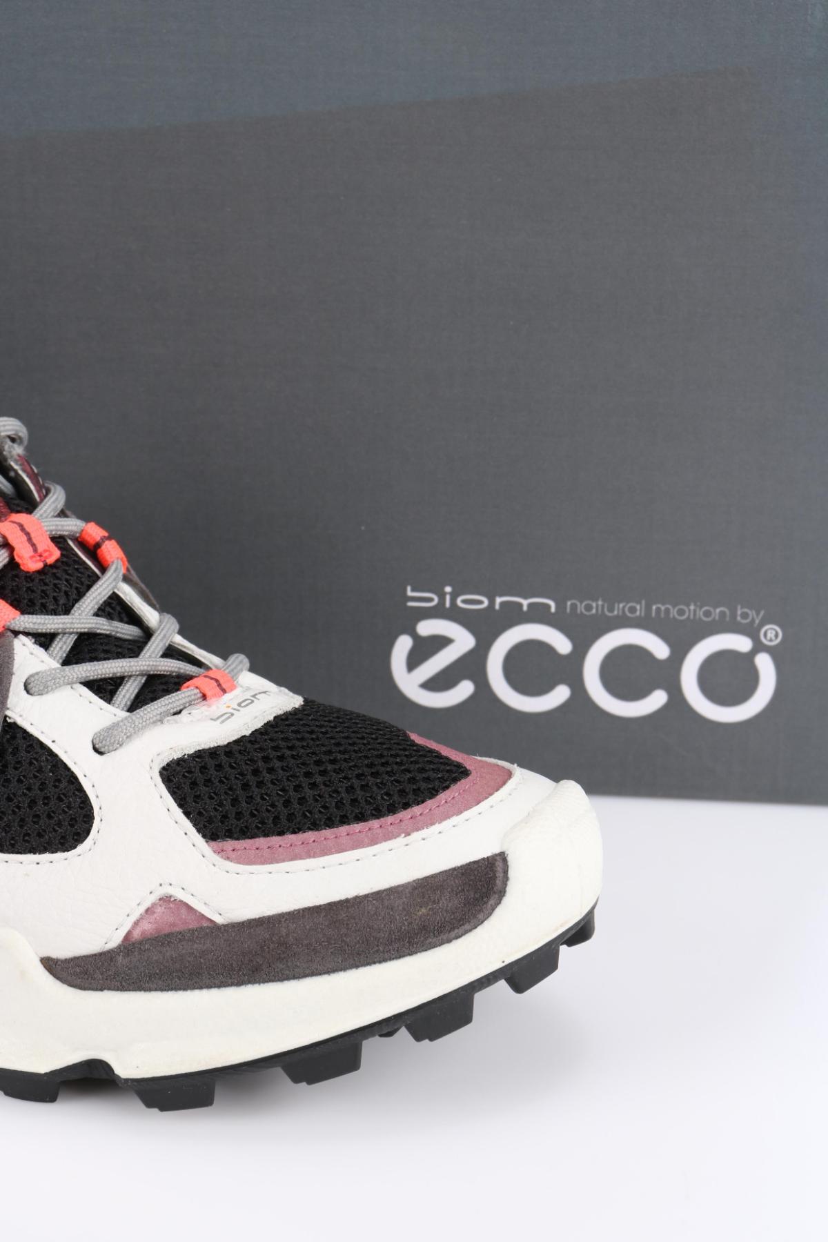 Туристически Обувки ECCO4