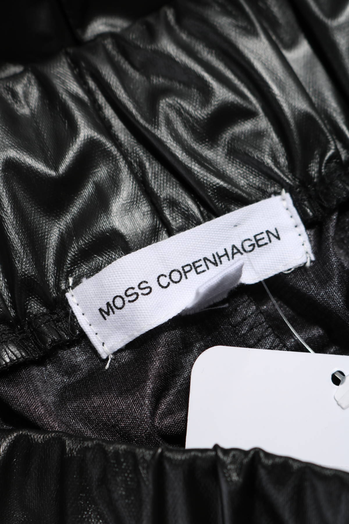 Къси панталони MOSS COPENHAGEN3