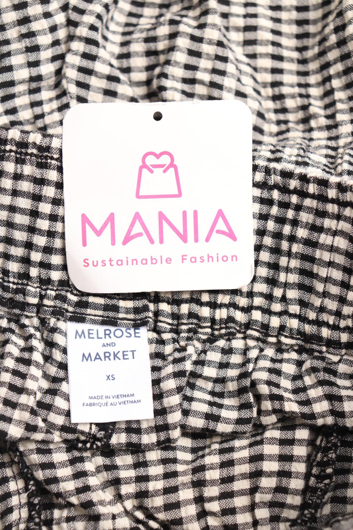 Къси панталони MELROSE AND MARKET3