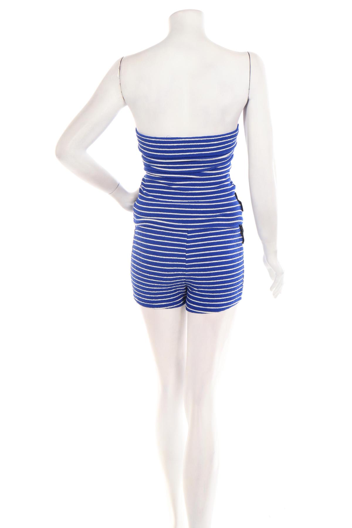 Костюм с панталон NO NAME2