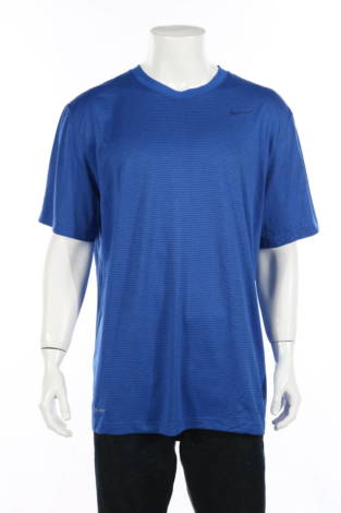 Спортна тениска Nike - Mania Спортна тениска Nike