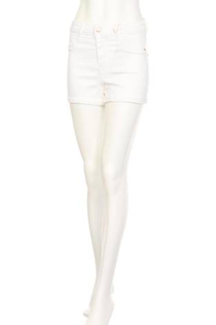 Къси панталони GINA TRICOT - Mania Къси панталони GINA TRICOT