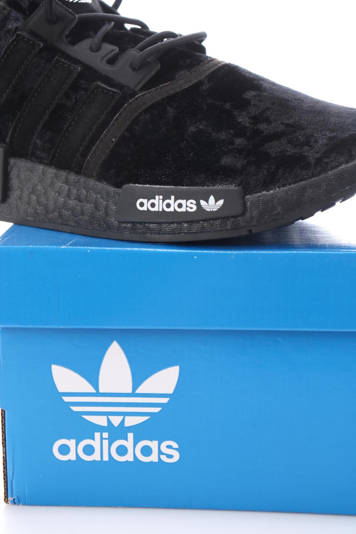 Маратонки ADIDAS4