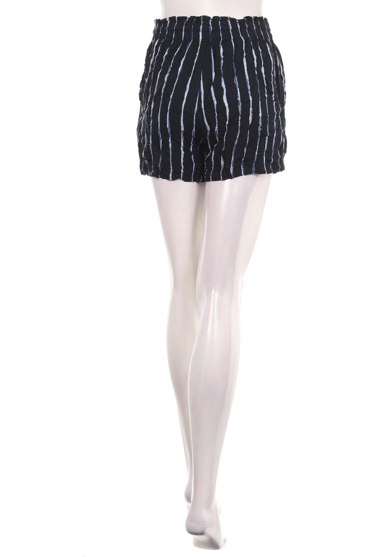 Къси панталони CLOCKHOUSE2