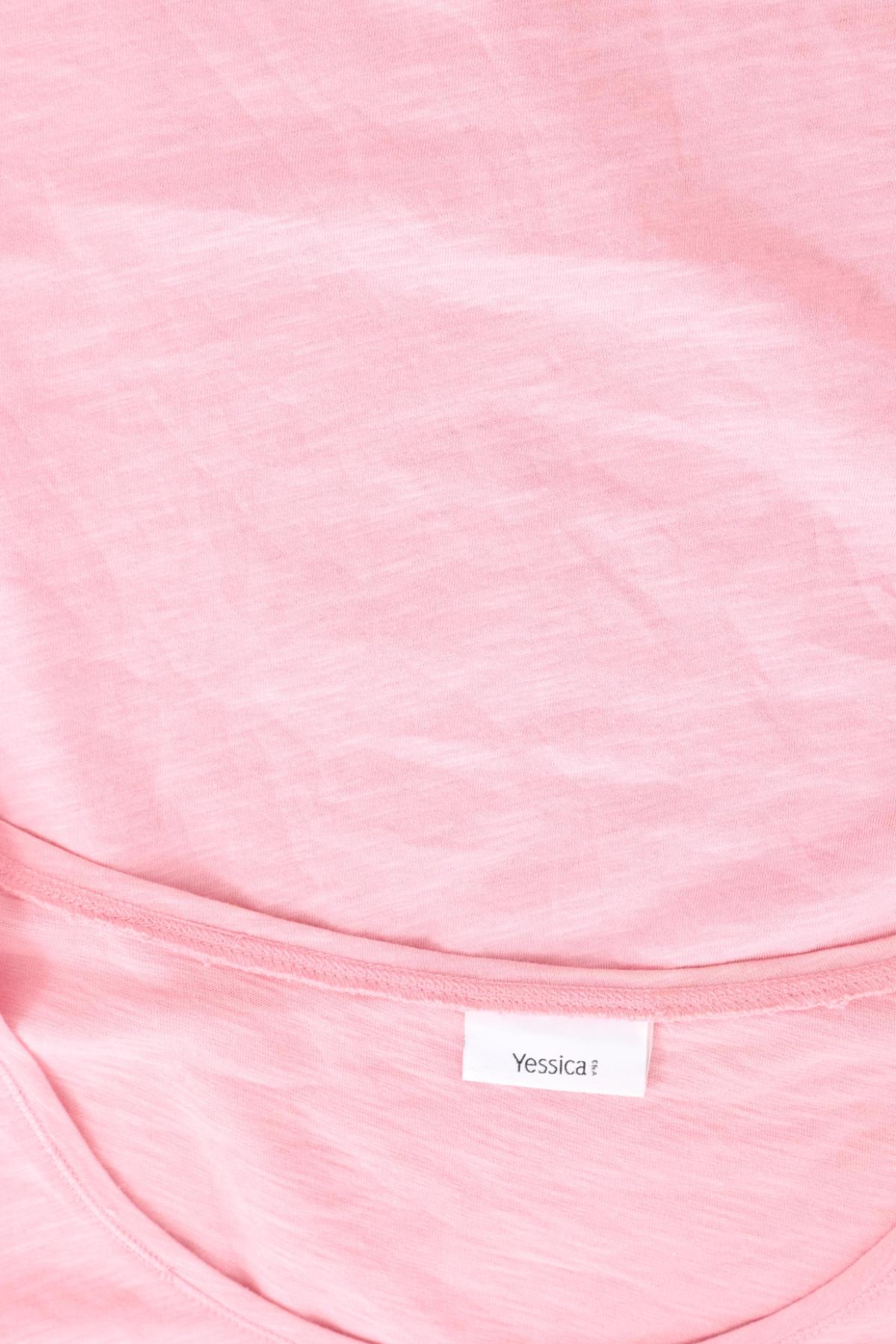 Тениска с щампа YESSICA3