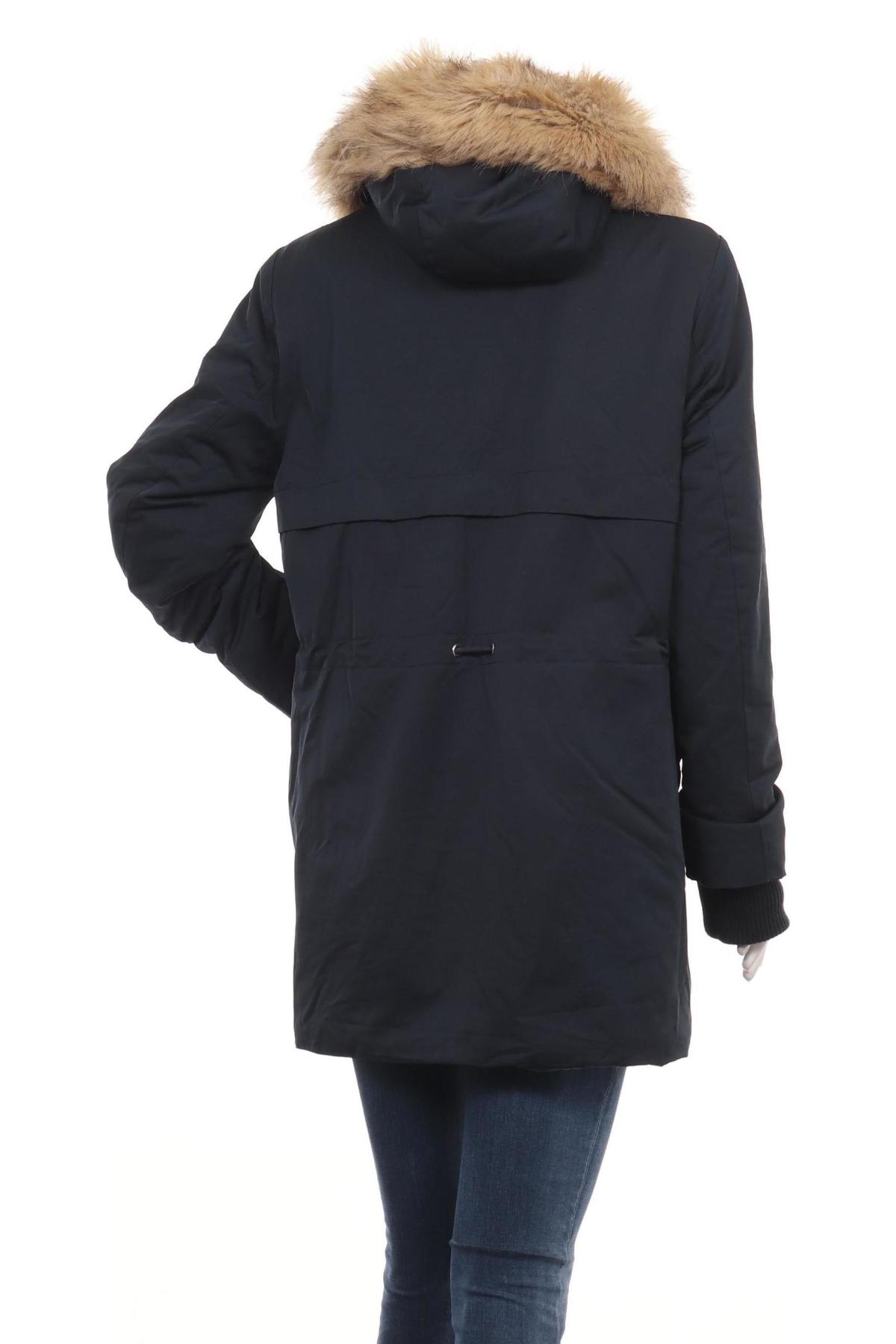 Зимно яке ESPRIT2