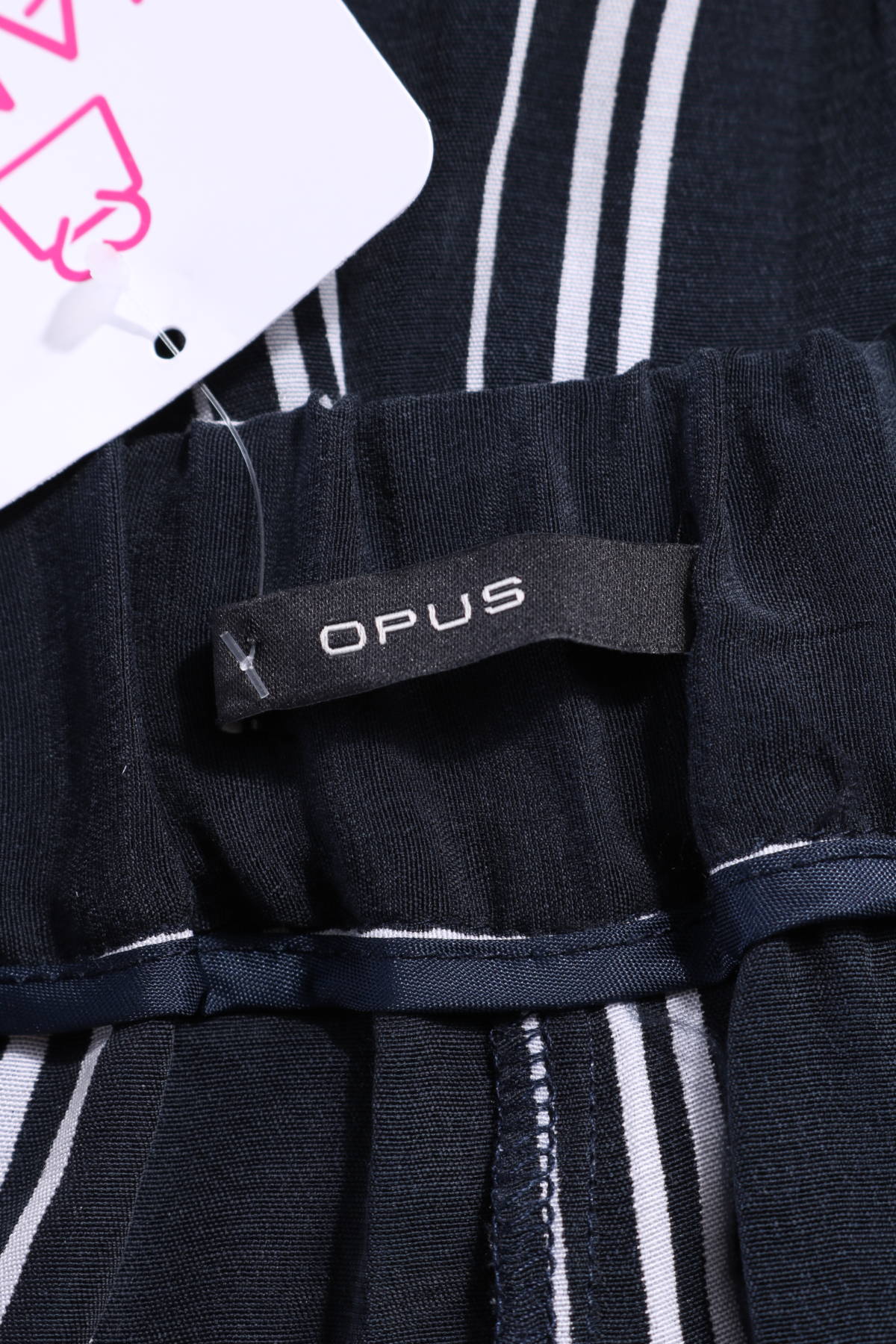 Къси панталони OPUS3