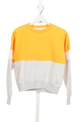 Детска блуза H&M - Mania Детска блуза H&M