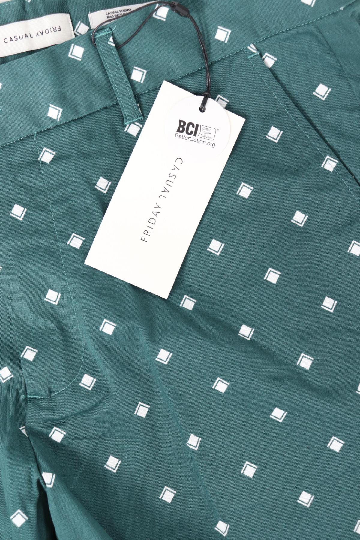 Къси панталони CASUAL FRIDAY3