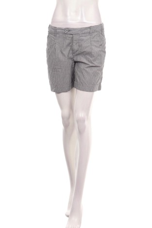 Pantaloni scurţi ESPRIT