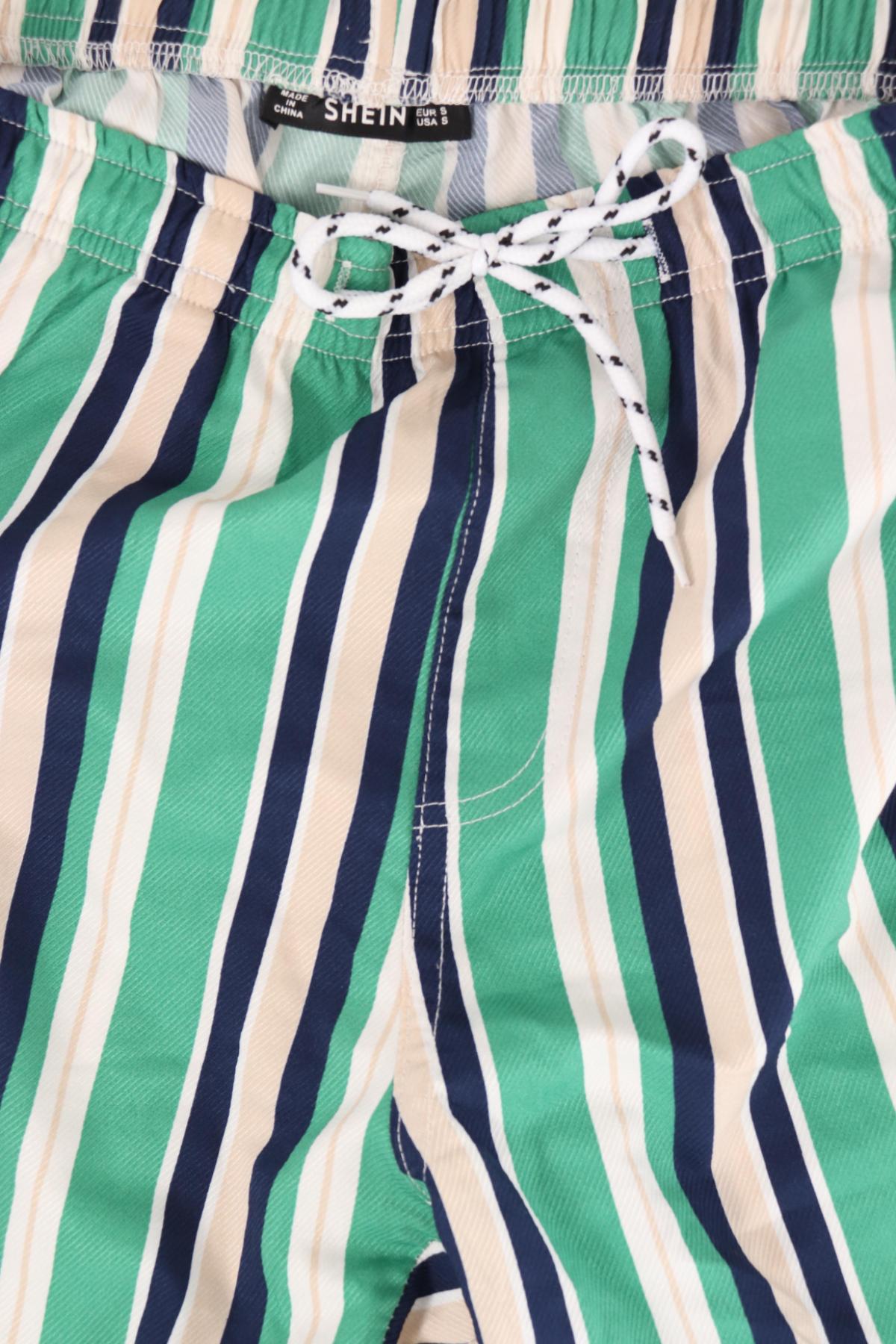 Къси панталони SHEIN3