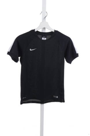 Детска тениска Nike - Mania Детска тениска Nike