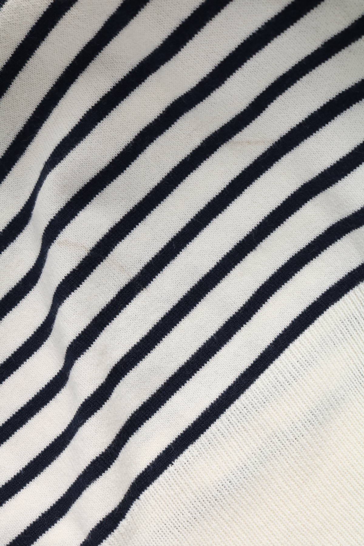 Пуловер H&M4 - Mania Пуловер H&M4