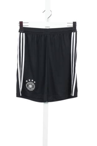 Детски футболни шорти ADIDAS - Mania Детски футболни шорти ADIDAS