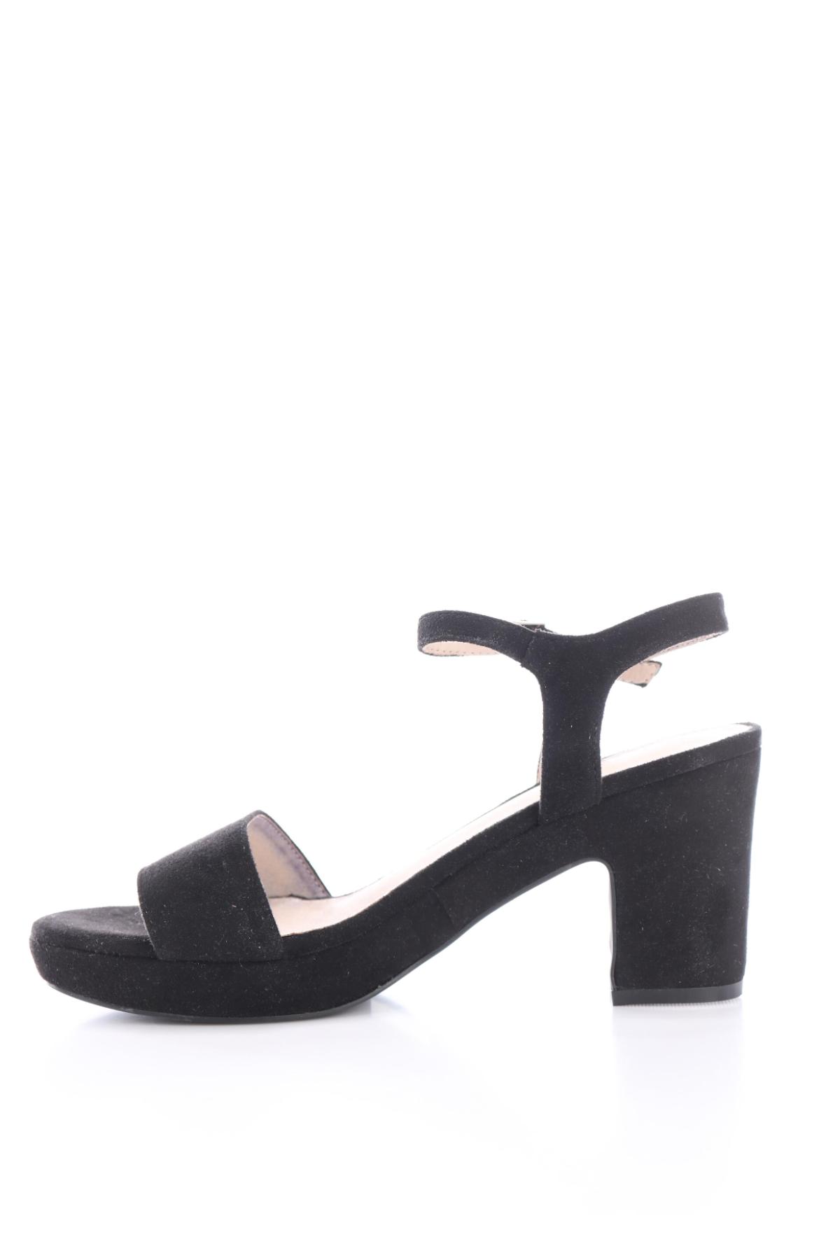 Сандали на ток ABOUT YOU3