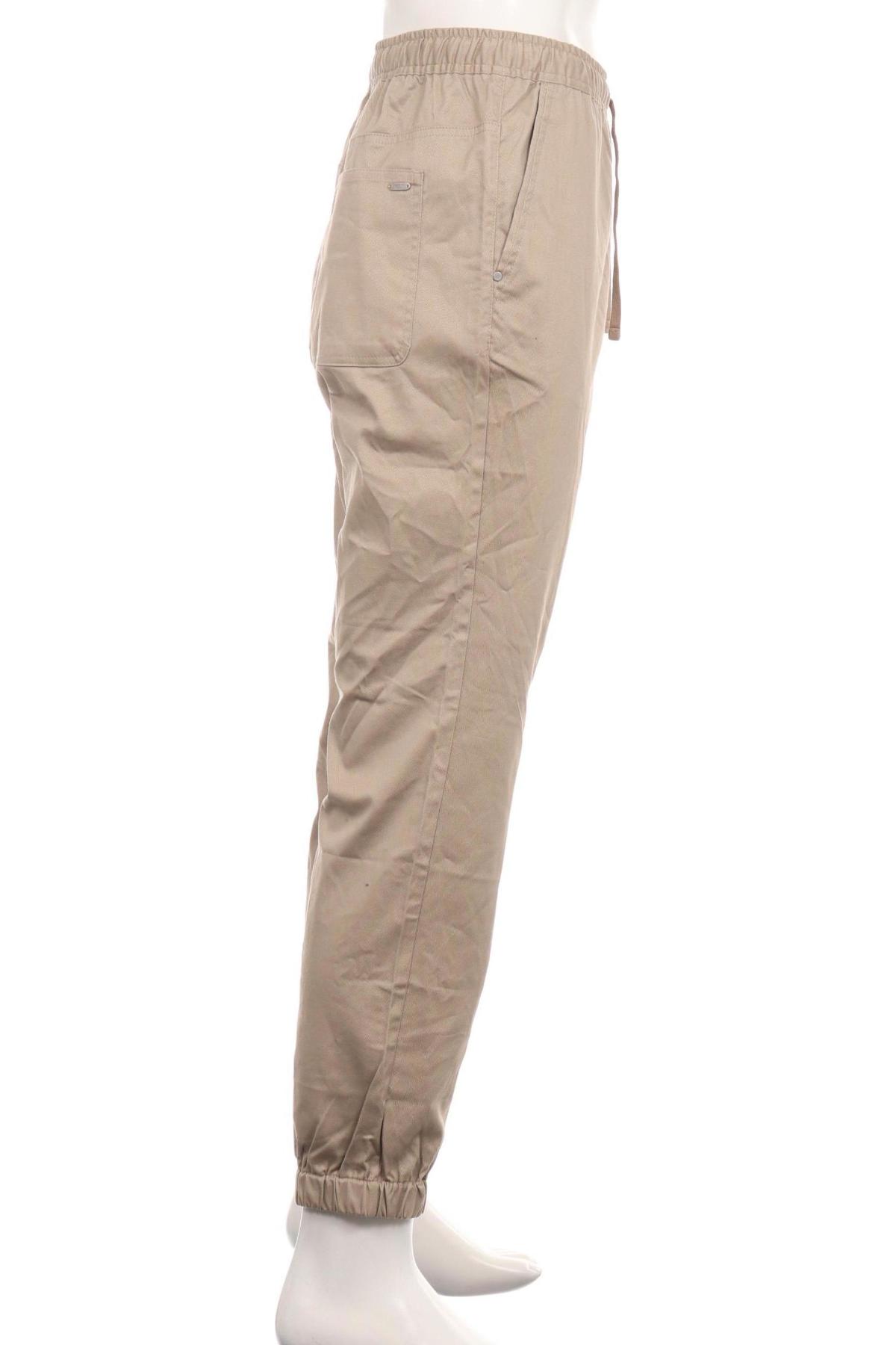 Спортен панталон RESERVED3