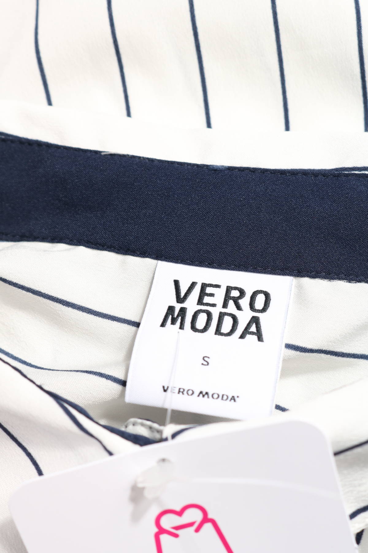 Спортно-елегантна риза VERO MODA3