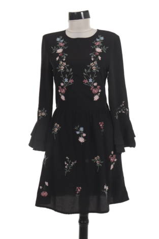Ежедневна рокля H&M DIVIDED - Mania Ежедневна рокля H&M DIVIDED