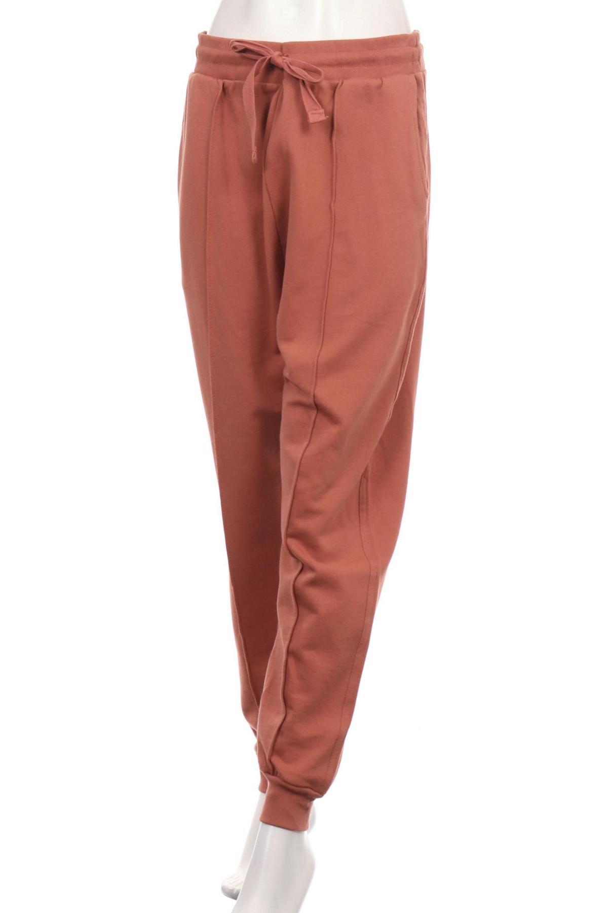 Спортно долнище MANGO1