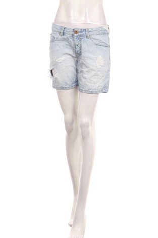 Blugi scurţi PULL&BEAR
