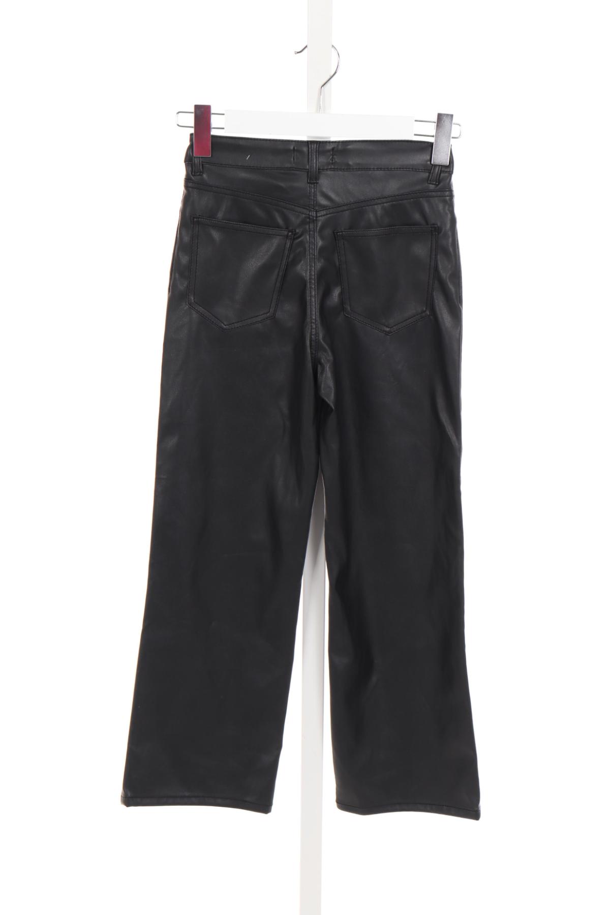 Детски панталон LINDEX2