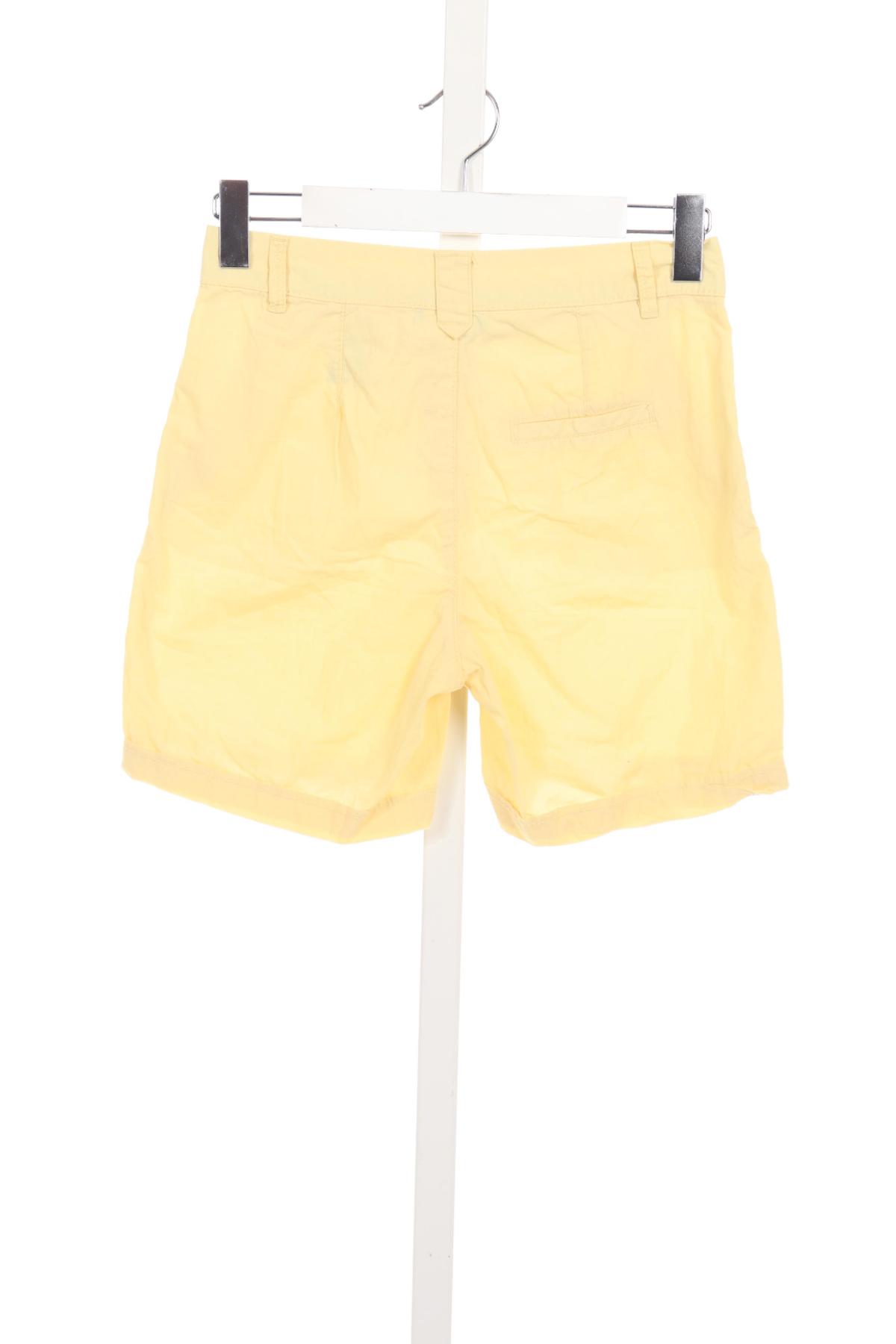 Къси панталони YESSICA2