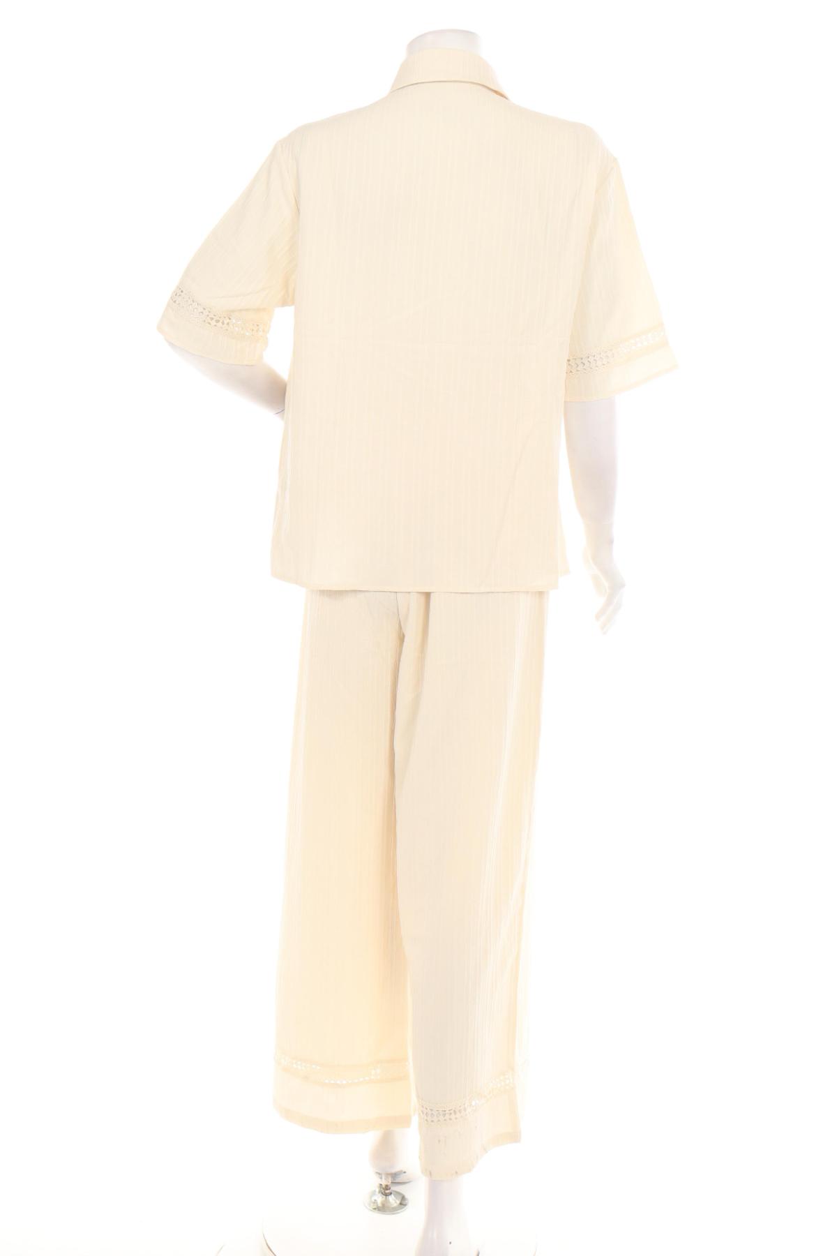 Костюм с панталон SHEIN2