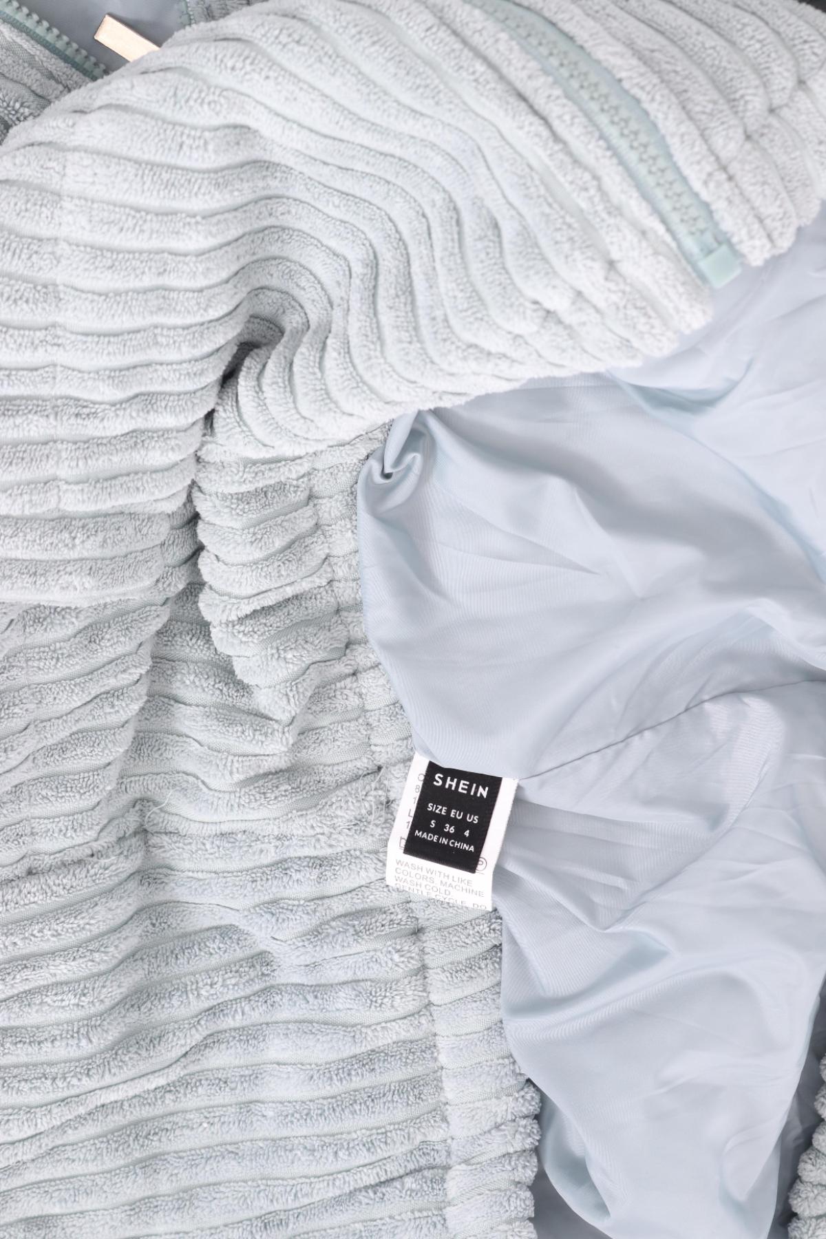 Зимно яке SHEIN3