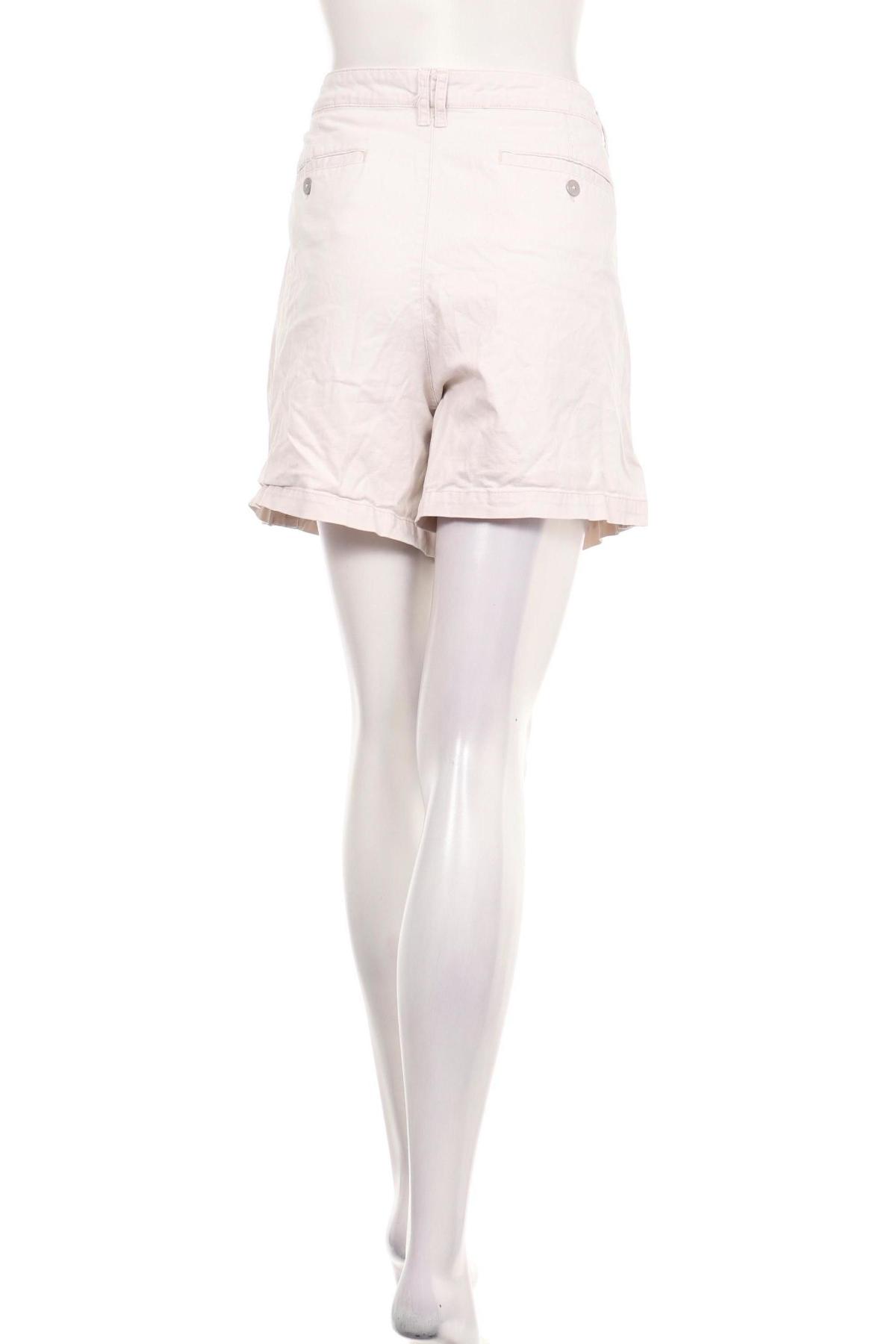 Къси панталони GLORIA VANDERBILT2