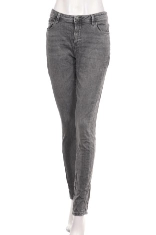 Blugi ESPRIT