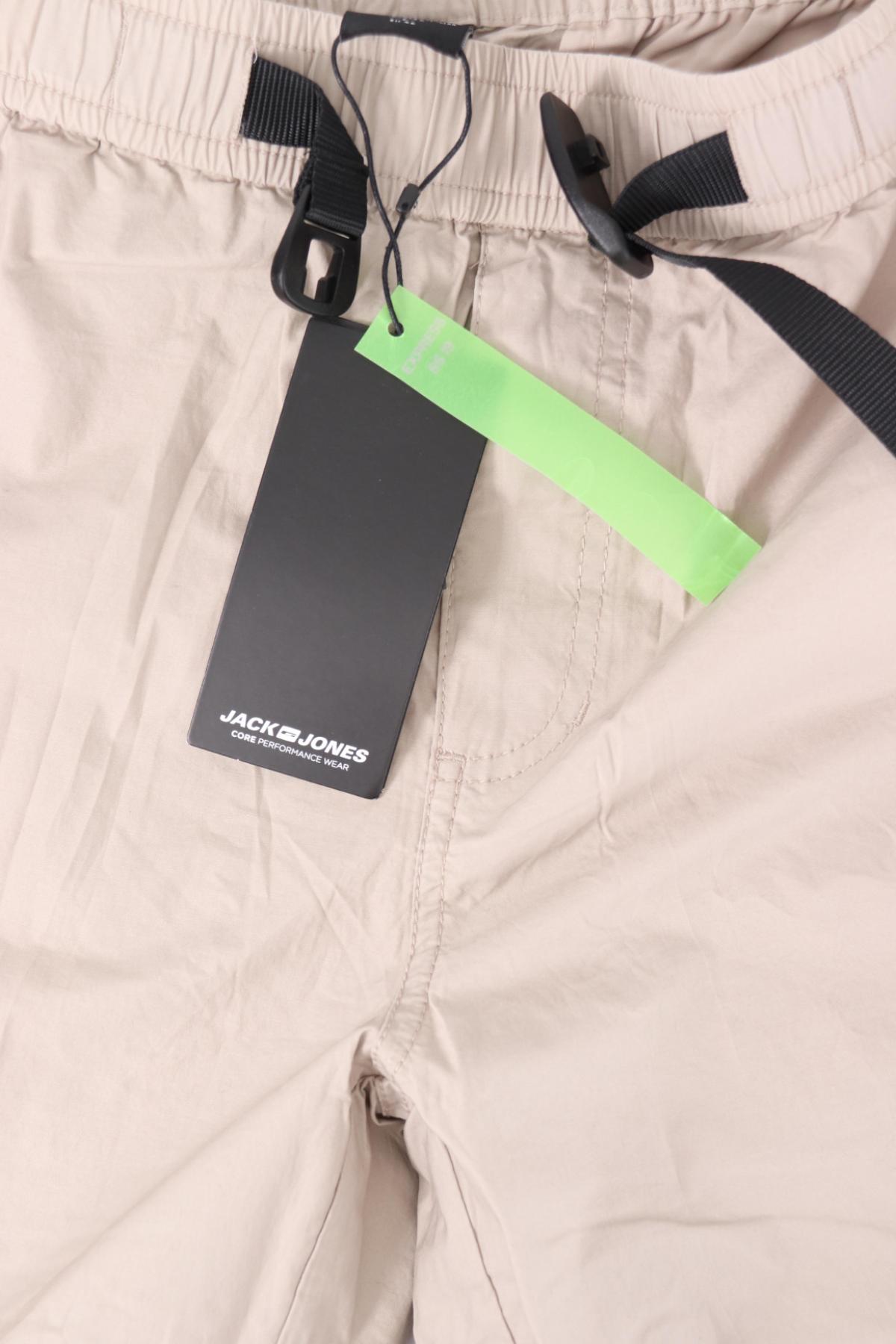 Къси панталони JACK & JONES3