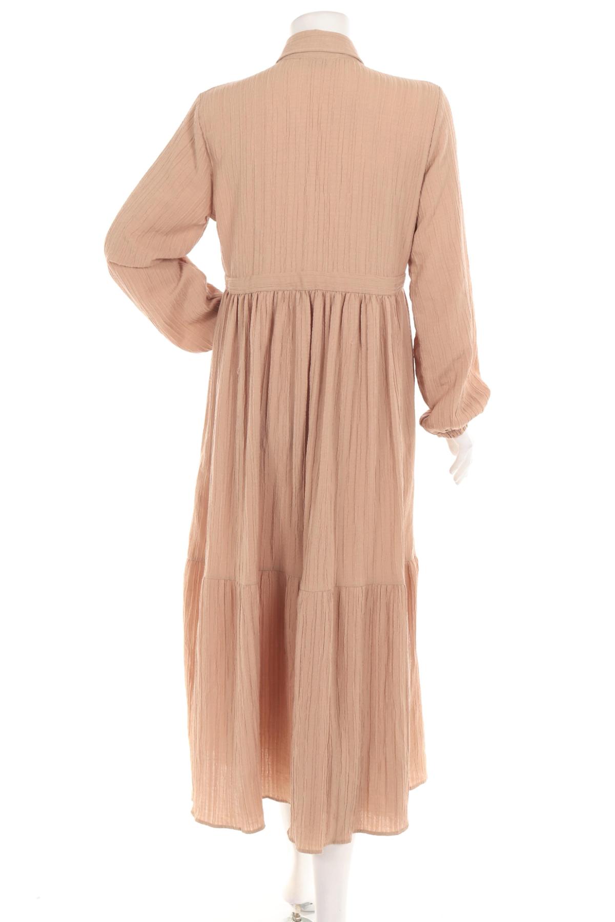 Ежедневна рокля NO NAME2