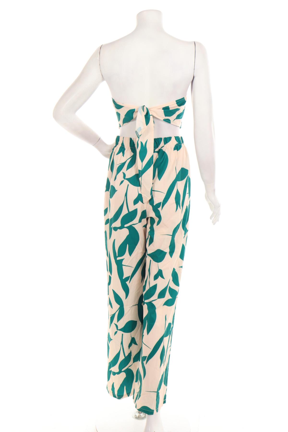 Костюм с панталон SHEIN2