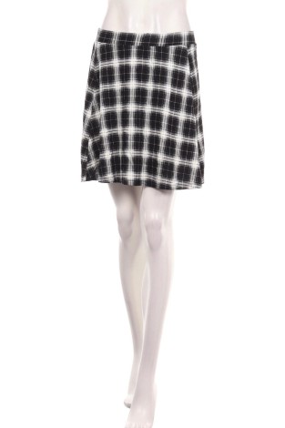 Пола H&M DIVIDED