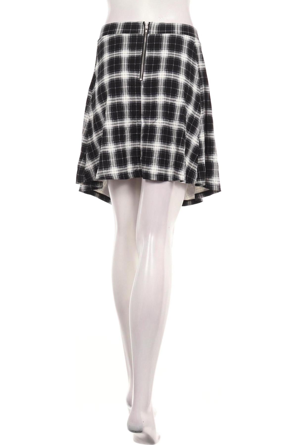 Пола H&M DIVIDED2