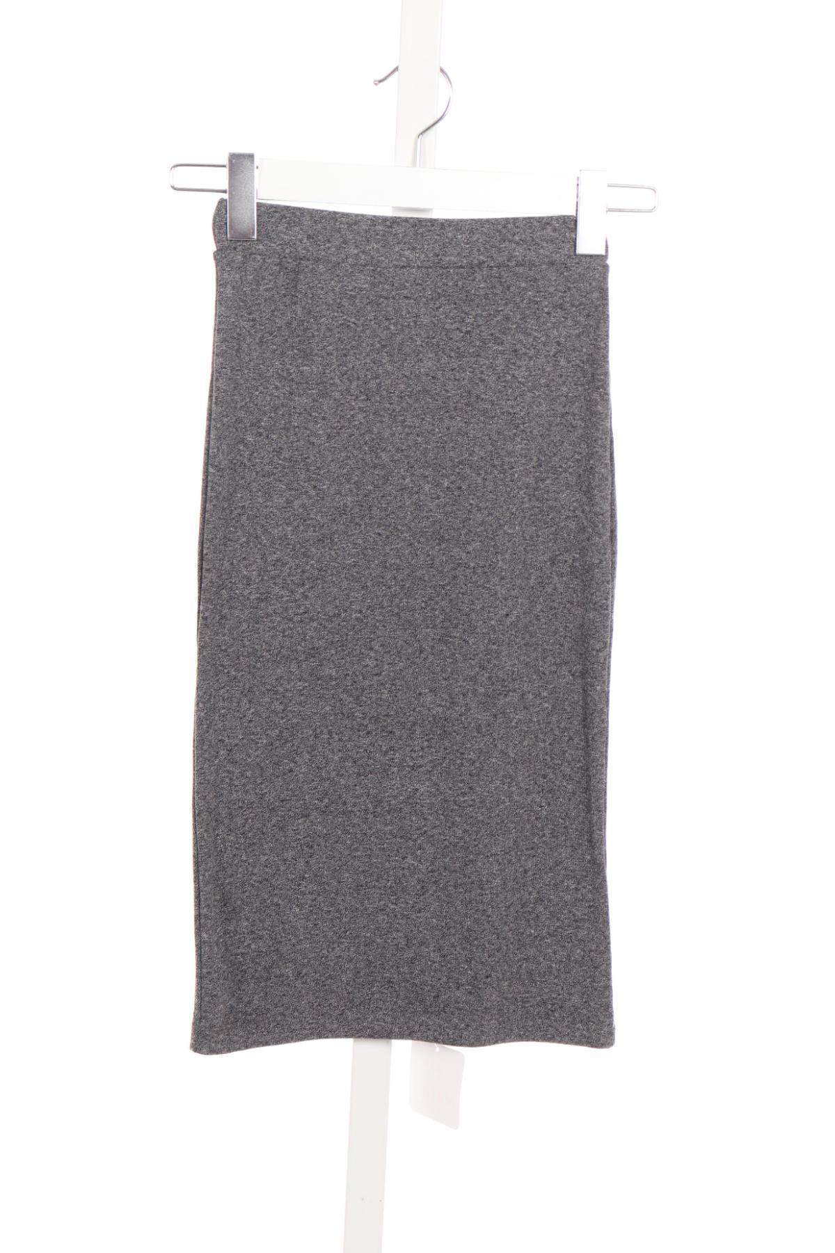 Пола H&M DIVIDED2