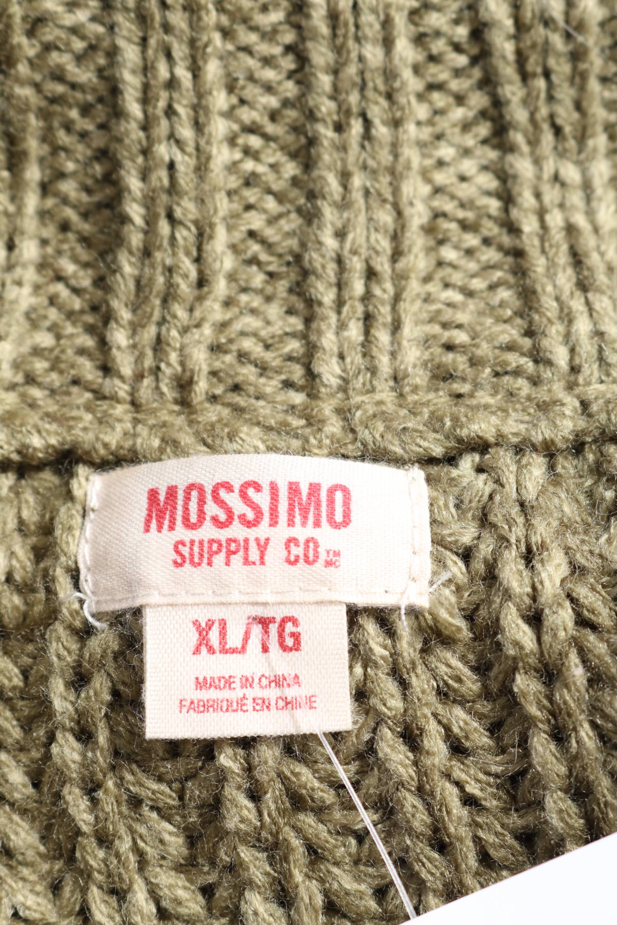 Жилетка Mossimo Supply Co.3 - Mania Жилетка Mossimo Supply Co.3