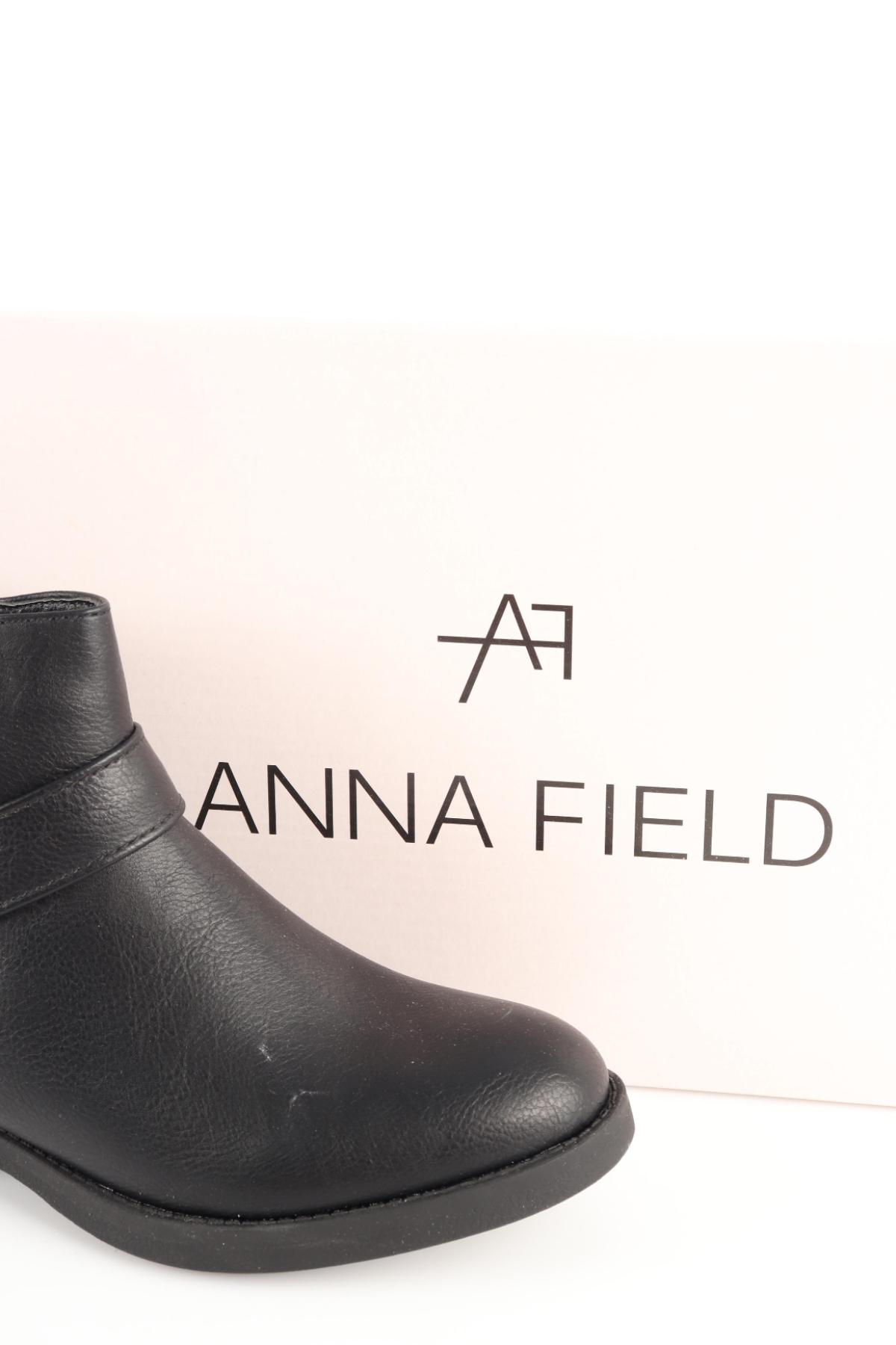 Боти ANNA FIELD4