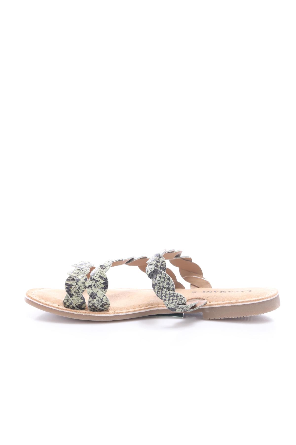 Чехли LAZAMANI3