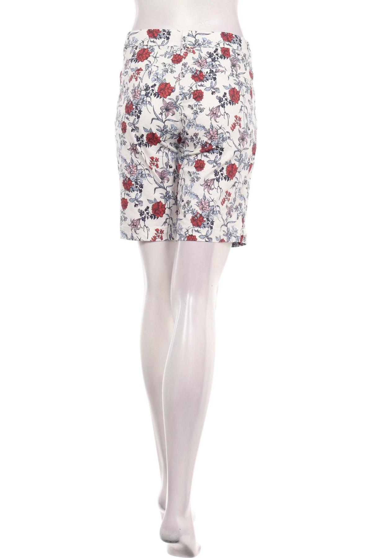 Къси панталони ESMARA2