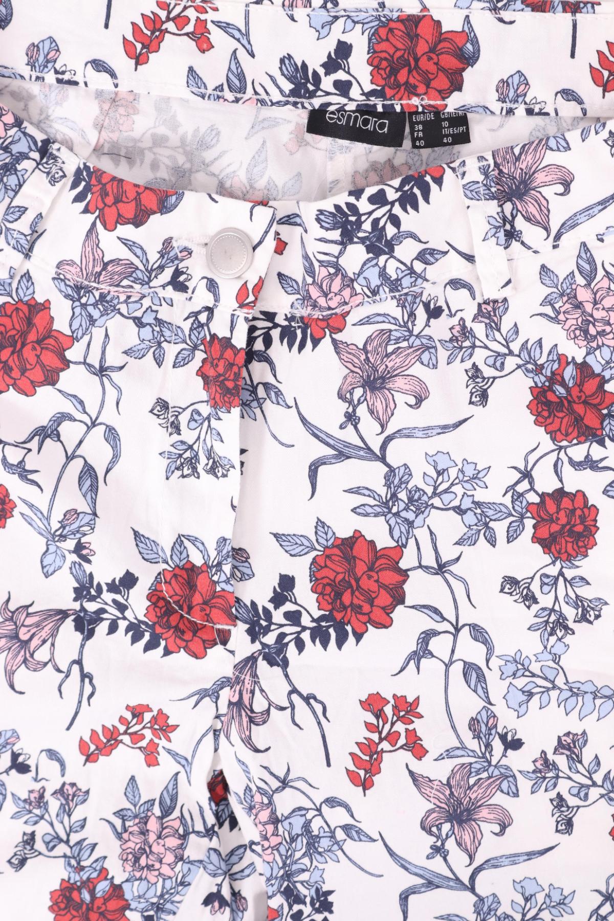 Къси панталони ESMARA3