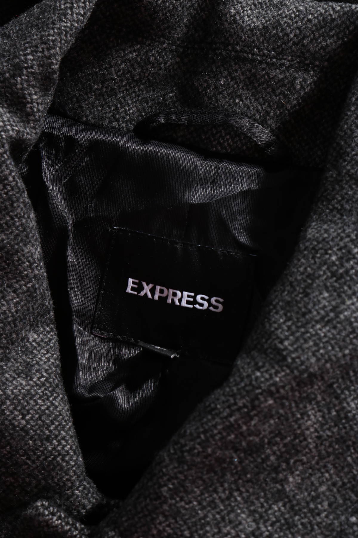 Зимно палто EXPRESS3